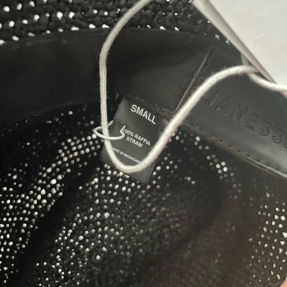 Janessa Leone Waverly Hat in Black - Picture 4 of 6